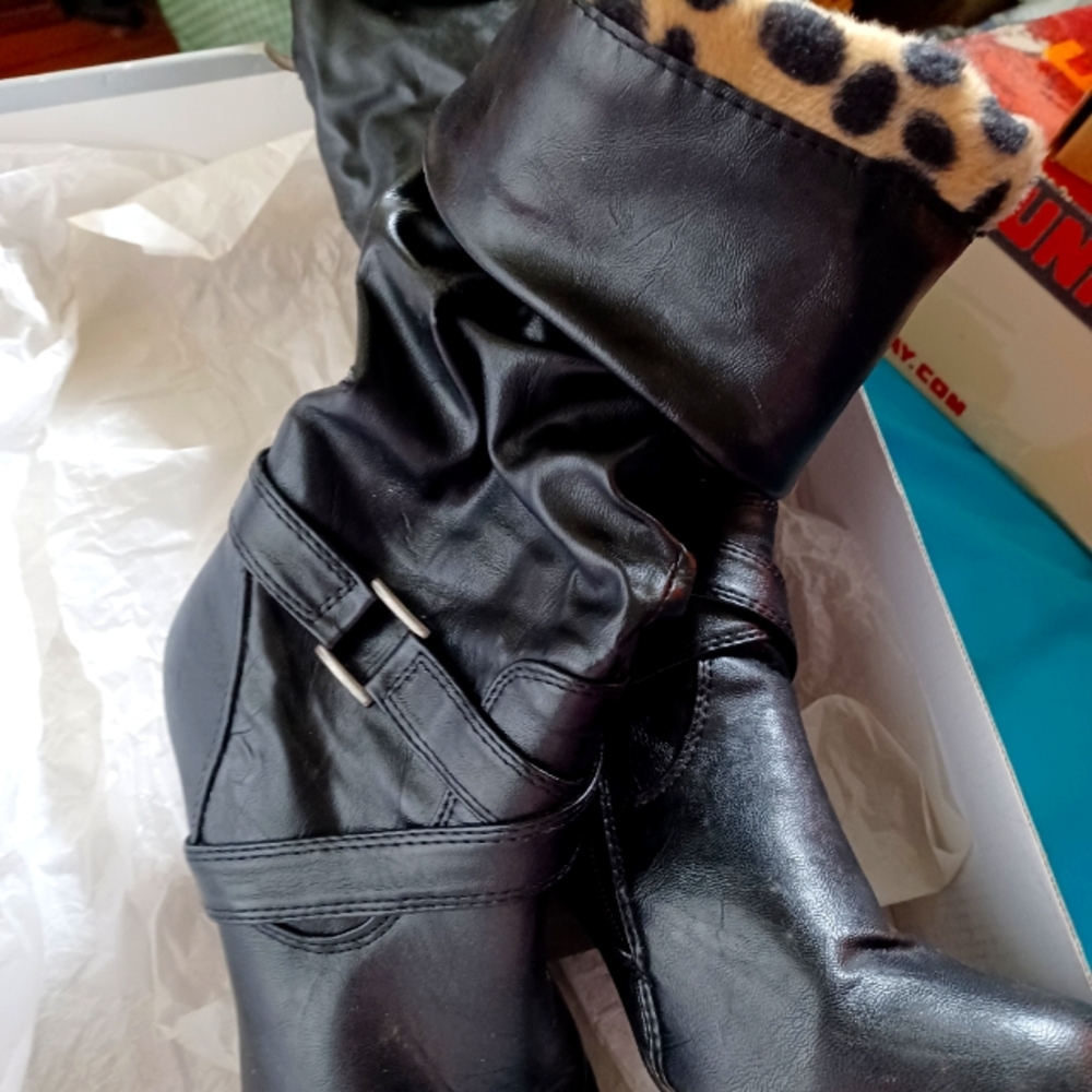 Black boots